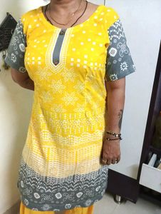 beautiful cotton suite with polka dost