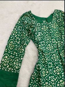 Green Batik Print Kurta Set