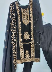 Elegant Black Embroidered Kurta Set