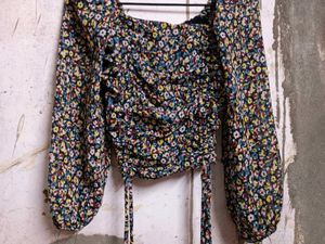 Chic Floral Ruched Square Neck Top