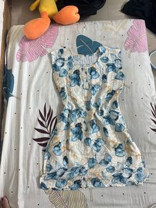 Floral Print Sleeveless Mini Dress