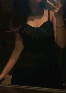 Chic Black Midi Dress