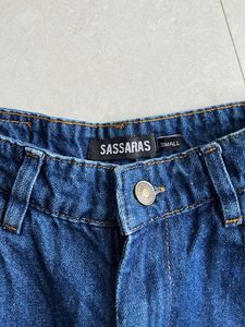 Stylish Pearl Embellished Denim Jeans