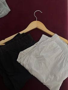 Set of 2 Comfortable leggings - Black & White