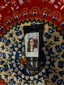 Semi-Permanent Hair Colour Tubes