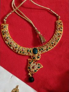 Necklace Set