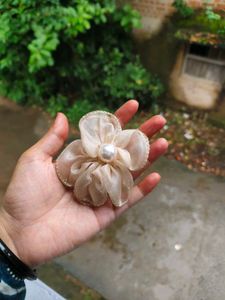 Elegant Flower Hair Clip
