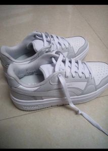Puma White sneakers 🎀