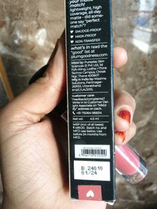 plum lipstick