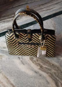 Ladies handbag