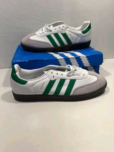 Adidas Samba  - Classic Style
