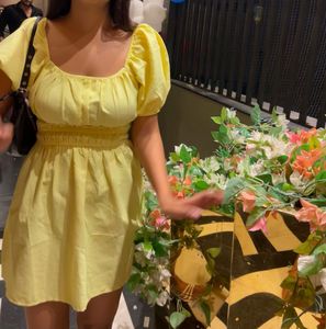 Yellow Puff Sleeve mini Dress