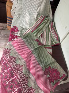 Beautiful Green &amp; Pink Kurta Set