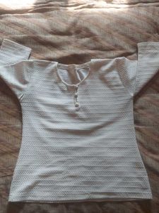 desi White Long Sleeve Top