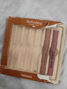 Two Dream Lips Color Lipsticks Nude