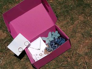 Jewellery &amp; Hair Gift Combo