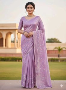 Happy 🕐 Hr.OFFER Elegant Lavender Floral Saree