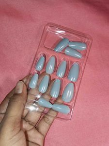 Fake nails