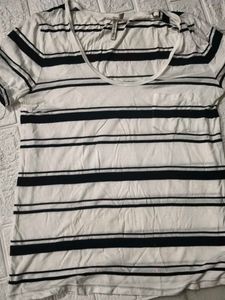 imported brand tshirt Banana republic