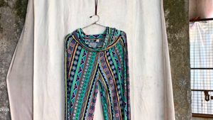 6229. Y2K printed pant