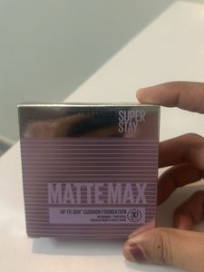 Maybelline Super Stay Matte Max Foundation