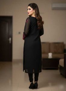 pakistani black &amp; Pink Salwar Suit