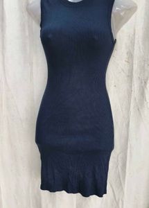 21109. Sleeveless Navy Blue Bodycon Dress