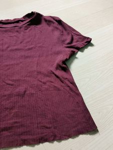 Maroon Ribbed Short Sleeve Top