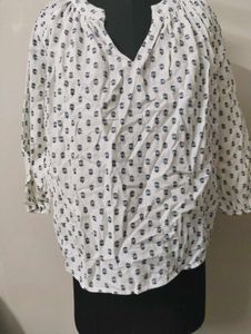 Chic Printed V-Neck Blouse