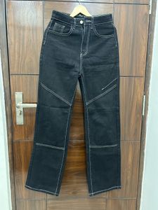 selling for 450 immediately Black Urbanic Jeans