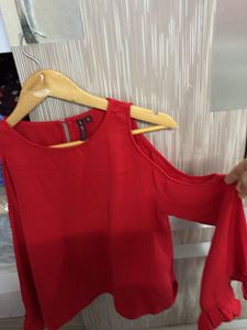 Chic Red Cold Shoulder Blouse
