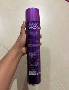 Hilary Rhoda Hair Spray