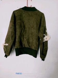 Floral Applique Pullover