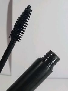 EYECONIC Volume Mascara