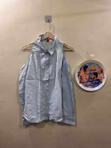 Cold shoulder H&M shirt