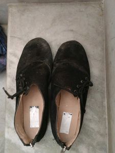 Pure suede and velvet Stylish Black  Shoes