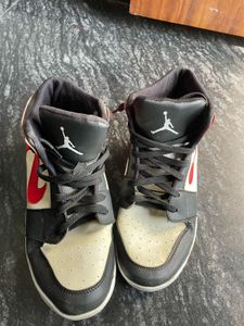 Stylish Air Jordan sneakers 👟 🔥