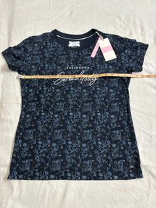 🆕Amandi  Floral Print T-Shirt