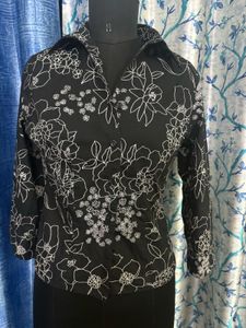 Chic Black Floral Print Button-Up Top