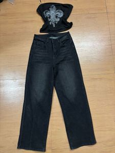 RHINESTONE CROSS EMBELLISHMED SAVANA JEANS