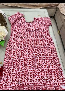 Red &amp; White Floral Kurta Set with Dupatta