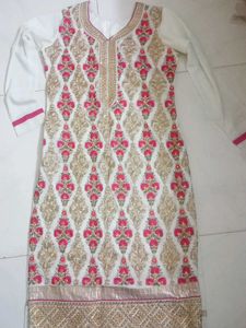 heavy embroidered kurta set