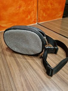 H&amp;M OVAL WAIST BAG FANNY POUCH BLING BLACK SILVER