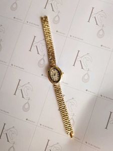 Elegant Gold Tone Women's Watch