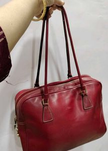 Chic Red Leather Handbag