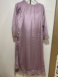 Embroidered Lavender Kurta set with Dupatta