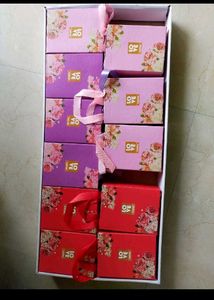 Teddy Bear &amp; Roses Gift Set