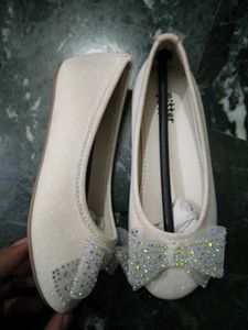 Cute Glitter new girl ballerina in size 9