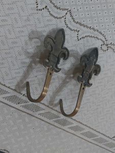 Fleur-de-lis antique brass Wall Hooks