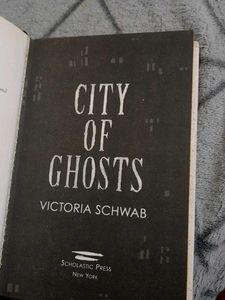City of Ghosts by V E Schwab ( HARDCOVER)